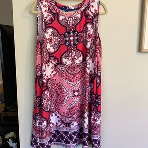 Colorful swing knit dress with pockets